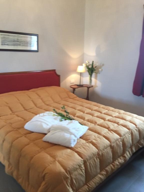 Agriturismo Fiamberta Bed and Breakfast Certosa di Pavia Exteriör bild
