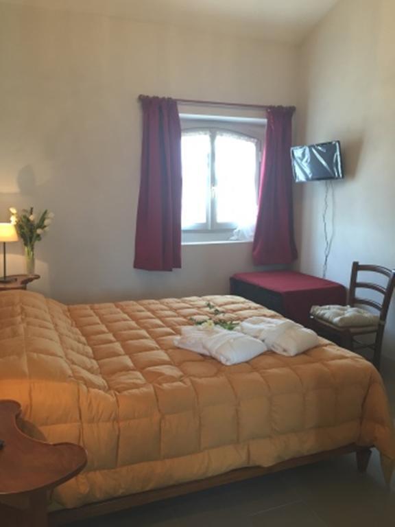 Agriturismo Fiamberta Bed and Breakfast Certosa di Pavia Exteriör bild